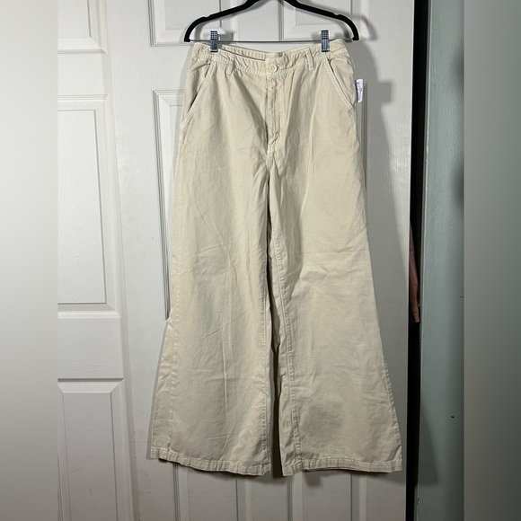 Free People Wide-Leg Cream Trouser Chino Pants with Patch Pockets - Picture 8 of 10